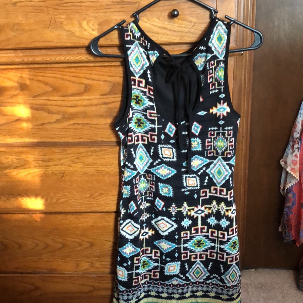 Dress - Picture 5 of 7